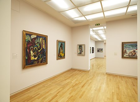 Dauerausstellung im Kunstforum Ostdeutsche Galerie, im Vordergrund: Alexander Kanoldt, Stillleben I, 1927