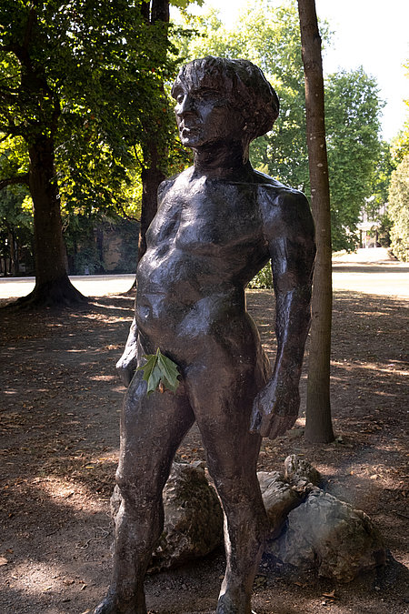 Waldemar Grzimek, Bedrohter II, 1970 Skulptur "Bedrohter II" von Waldemar Grzimek aus dem Jahr 1970